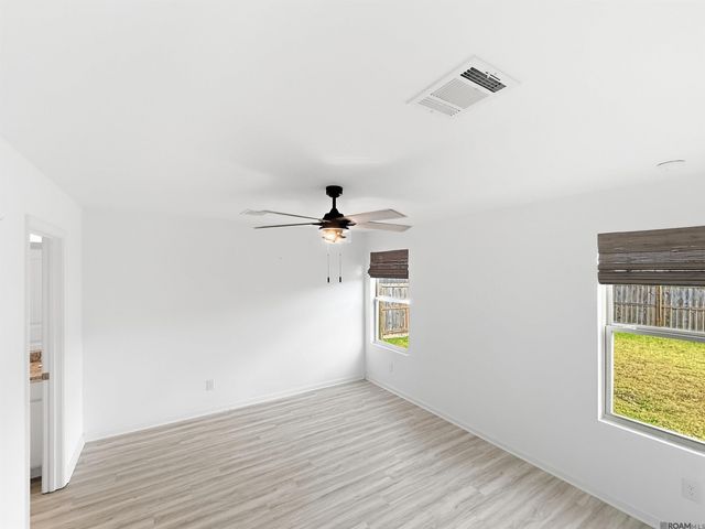 12823 Catalpa Ave, Denham Springs, LA 70726