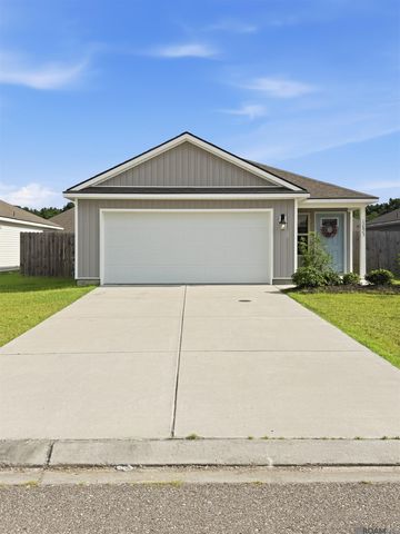 12823 Catalpa Ave, Denham Springs, LA 70726