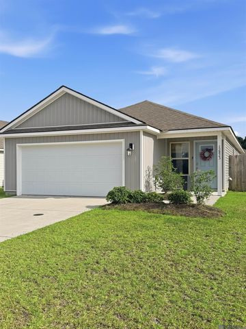 12823 Catalpa Ave, Denham Springs, LA 70726