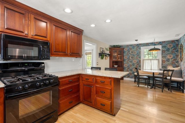 23 Bonney Drive, Holliston, MA 01746
