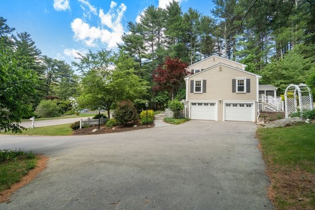 23 Bonney Drive, Holliston, MA 01746