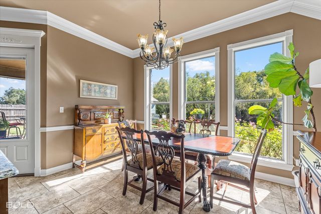 519 Dogwood South Lane, Haughton, LA 71037