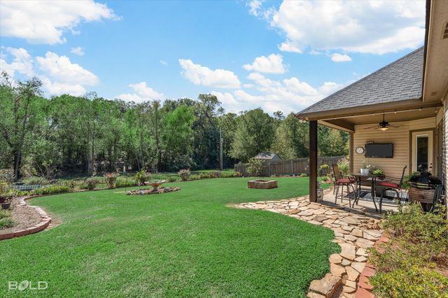 519 Dogwood South Lane, Haughton, LA 71037