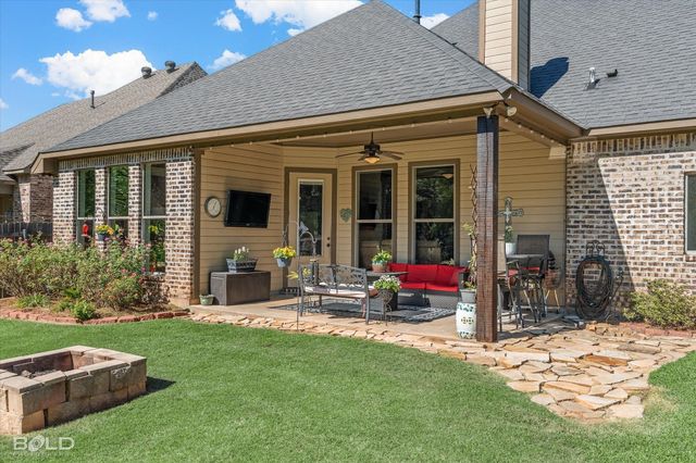 519 Dogwood South Lane, Haughton, LA 71037