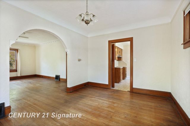 1713 9th Street, Bay City, MI 48708