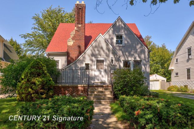 1713 9th Street, Bay City, MI 48708