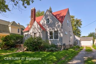 1713 9th Street, Bay City, MI 48708