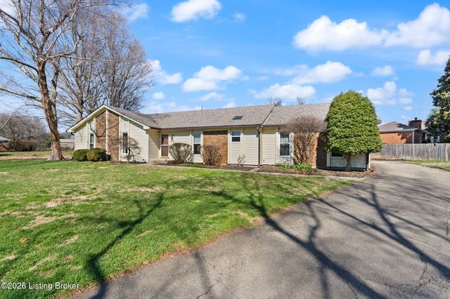 10700 Tall Tree Ct, Louisville, KY 40241