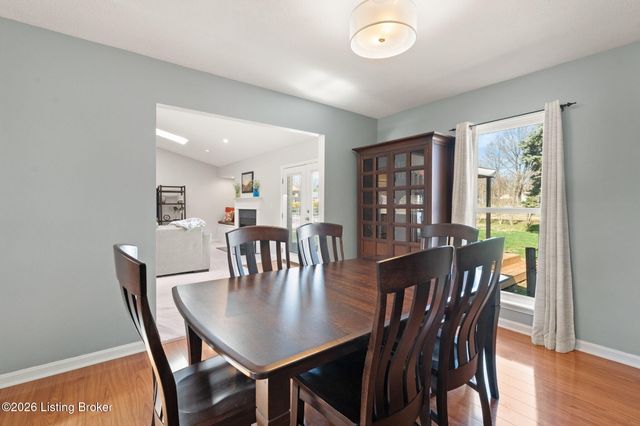 10700 Tall Tree Ct, Louisville, KY 40241