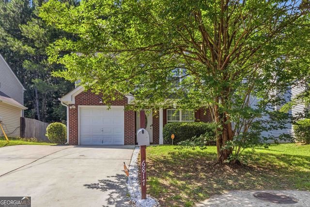 6817 Mahonia Place, Lithonia, GA 30038