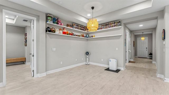 5817 FREESIA DRIVE, Lakeland, FL 33811