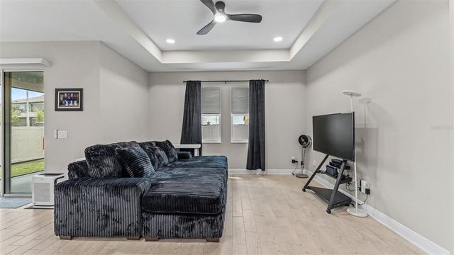 5817 FREESIA DRIVE, Lakeland, FL 33811