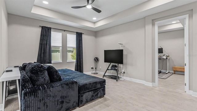5817 FREESIA DRIVE, Lakeland, FL 33811