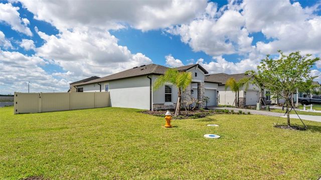 5817 FREESIA DRIVE, Lakeland, FL 33811