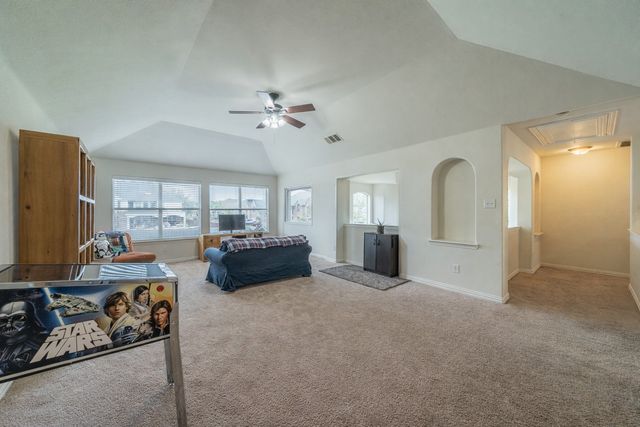 5226 Wyndrook Street, Fort Worth, TX 76244