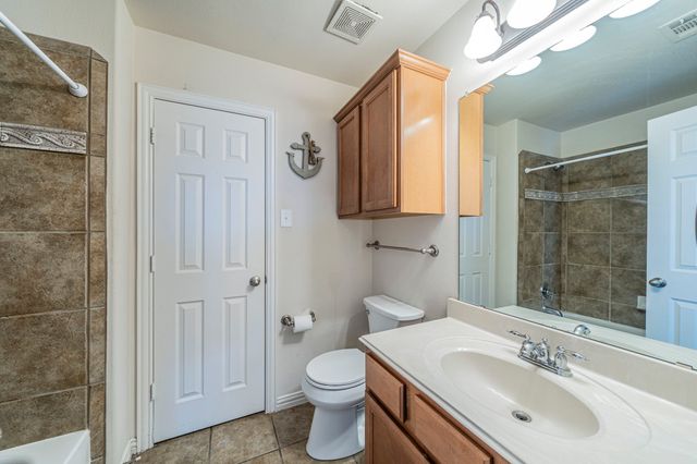 5226 Wyndrook Street, Fort Worth, TX 76244