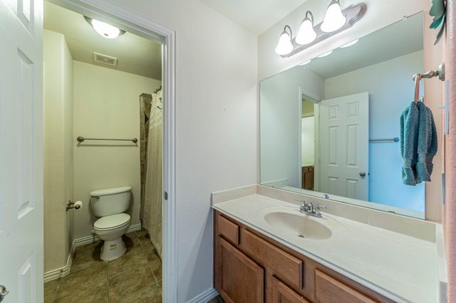 5226 Wyndrook Street, Fort Worth, TX 76244