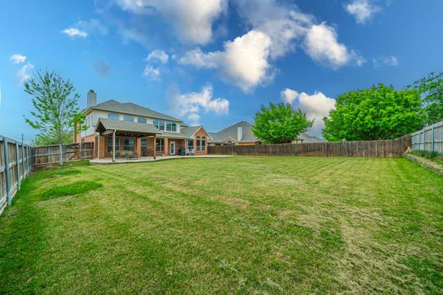 5226 Wyndrook Street, Fort Worth, TX 76244