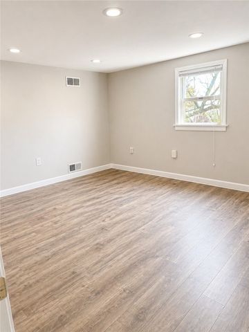 168-170 Oneida Street 170, Mt Washington, PA 15211