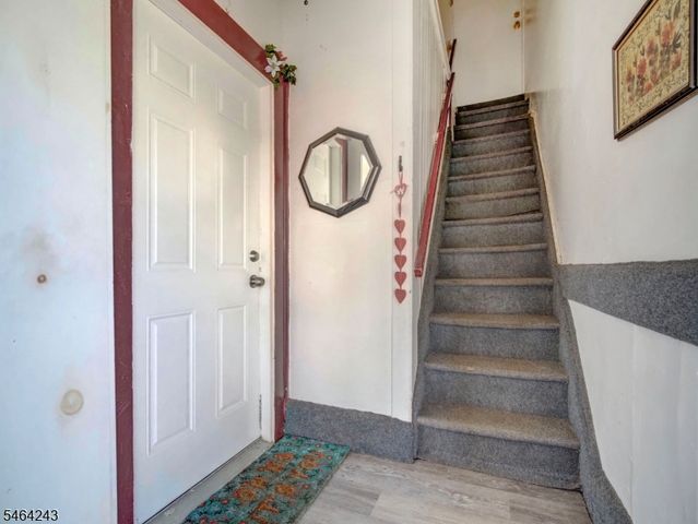 39 Hillman St, Paterson City, NJ 07522
