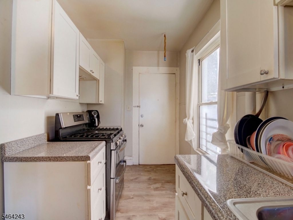 39 Hillman St, Paterson City, NJ 07522 — photo 3