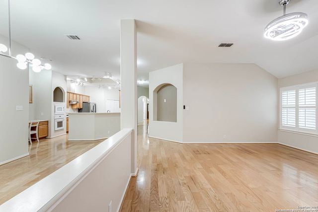 18719 Rogers Pass, San Antonio, TX 78258