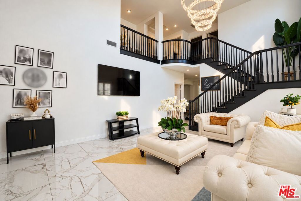 28611 Placerview Trail, Santa Clarita, CA 91390 — photo 4
