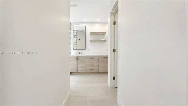 600 Stanton Dr, Weston, FL 33326