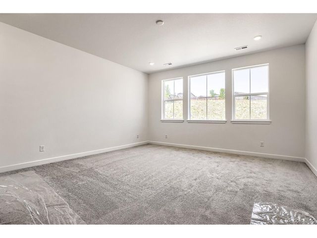 24734 E Kettle Ct, Aurora, CO 80016