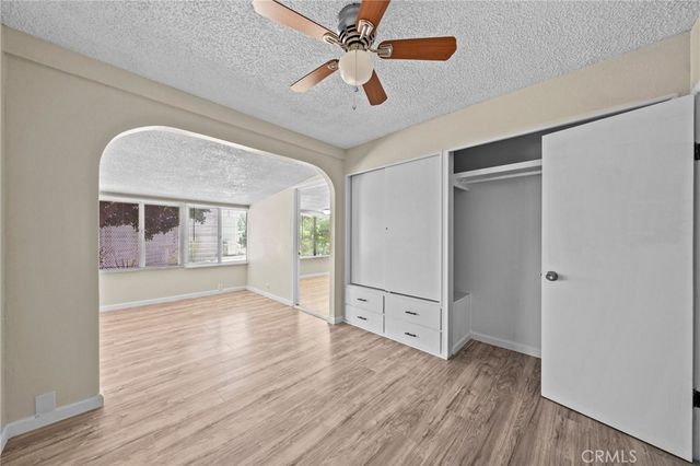 560 Santa Clara Circle, Hemet, CA 92543