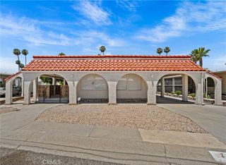 560 Santa Clara Circle, Hemet, CA 92543