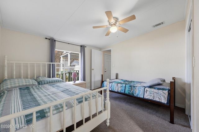 143 S LAKE GEORGE Drive, Georgetown, FL 32139