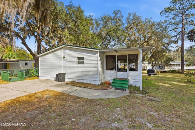 143 S LAKE GEORGE Drive, Georgetown, FL 32139