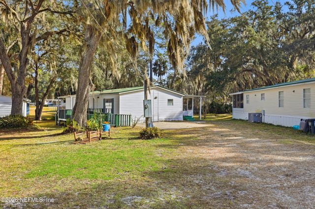 143 S LAKE GEORGE Drive, Georgetown, FL 32139