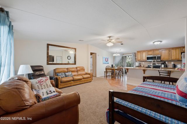 143 S LAKE GEORGE Drive, Georgetown, FL 32139