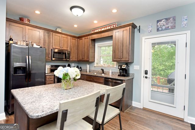 11 Key Court, Ellijay, GA 30540