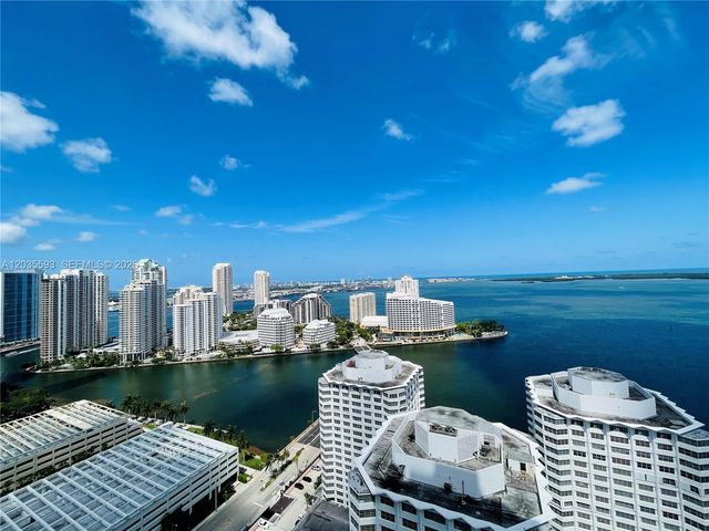950 Brickell Bay Dr 3210, Miami, FL 33131