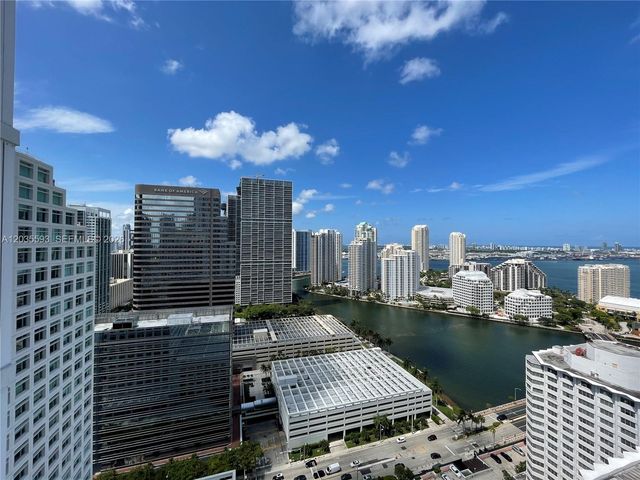 950 Brickell Bay Dr 3210, Miami, FL 33131