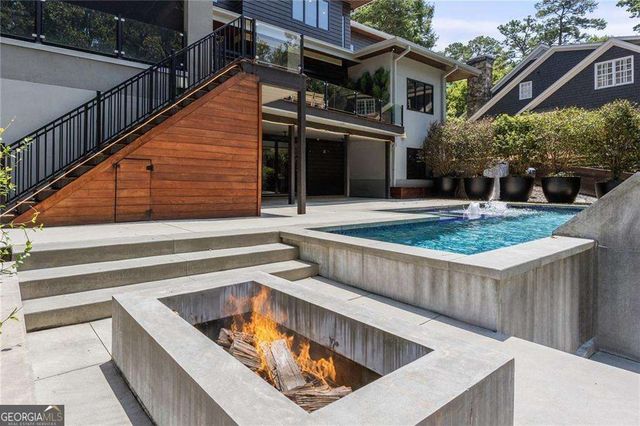 4036 Statewood Road, Atlanta, GA 30342