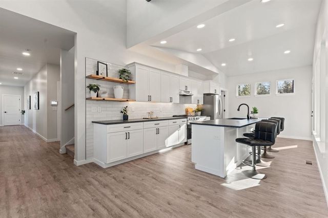 3756 E Nyberg Ln, Mead, WA 99021