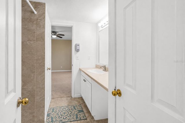 4160 35TH TERRACE S I, St Petersburg, FL 33711