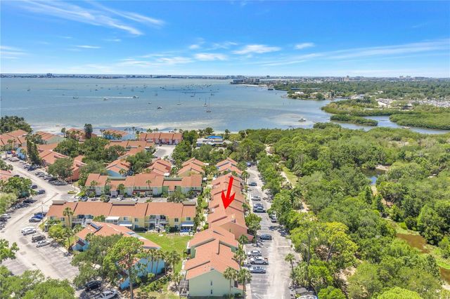 4160 35TH TERRACE S I, St Petersburg, FL 33711
