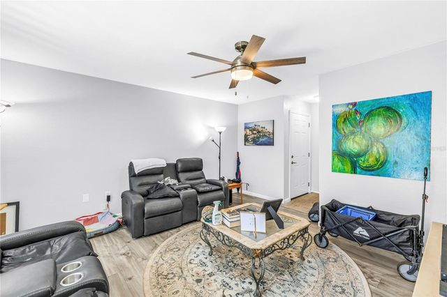 4160 35TH TERRACE S I, St Petersburg, FL 33711