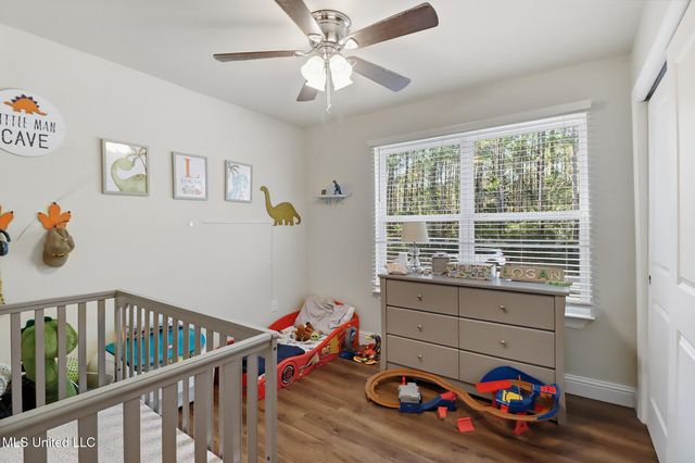 1132 Ash Street, Ocean Springs, MS 39564