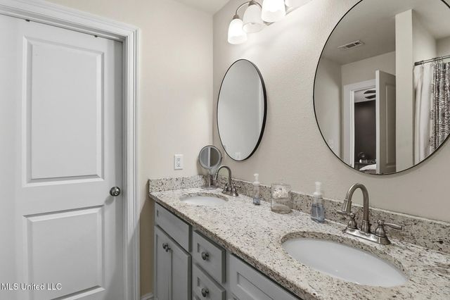 1132 Ash Street, Ocean Springs, MS 39564