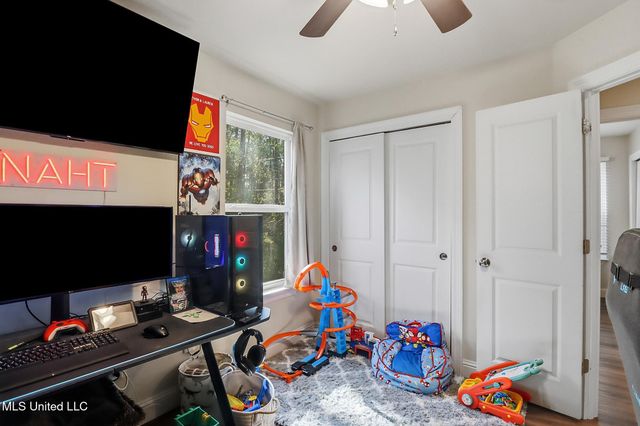 1132 Ash Street, Ocean Springs, MS 39564