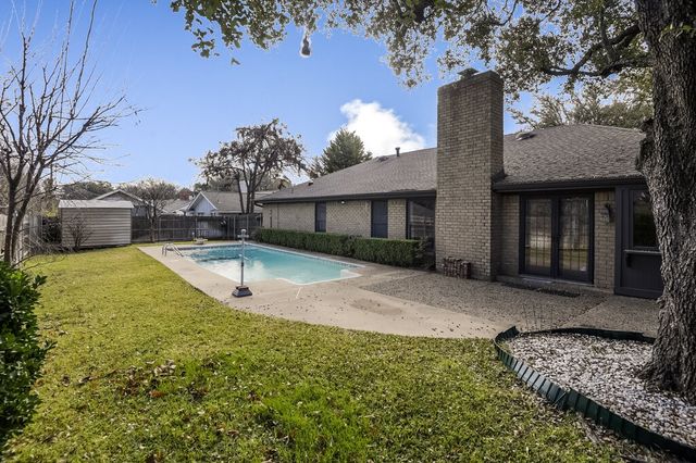 1609 Delta Drive, Arlington, TX 76012