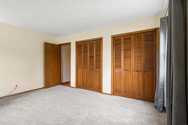 3302 Mt. Vernon Drive, Waterloo, IA 50701