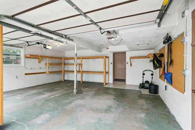 3302 Mt. Vernon Drive, Waterloo, IA 50701