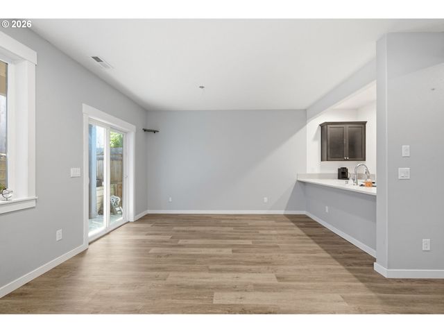 1036 N AUBURN Pl, Ridgefield, WA 98642